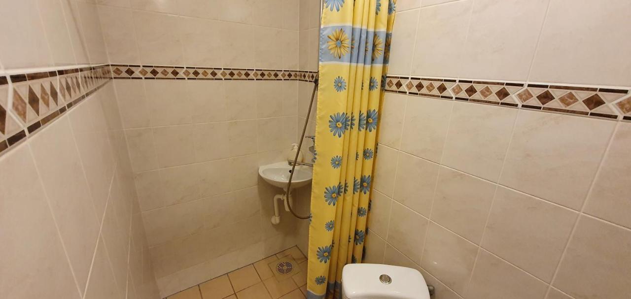 Kure Guesthouse Rahinge Esterno foto